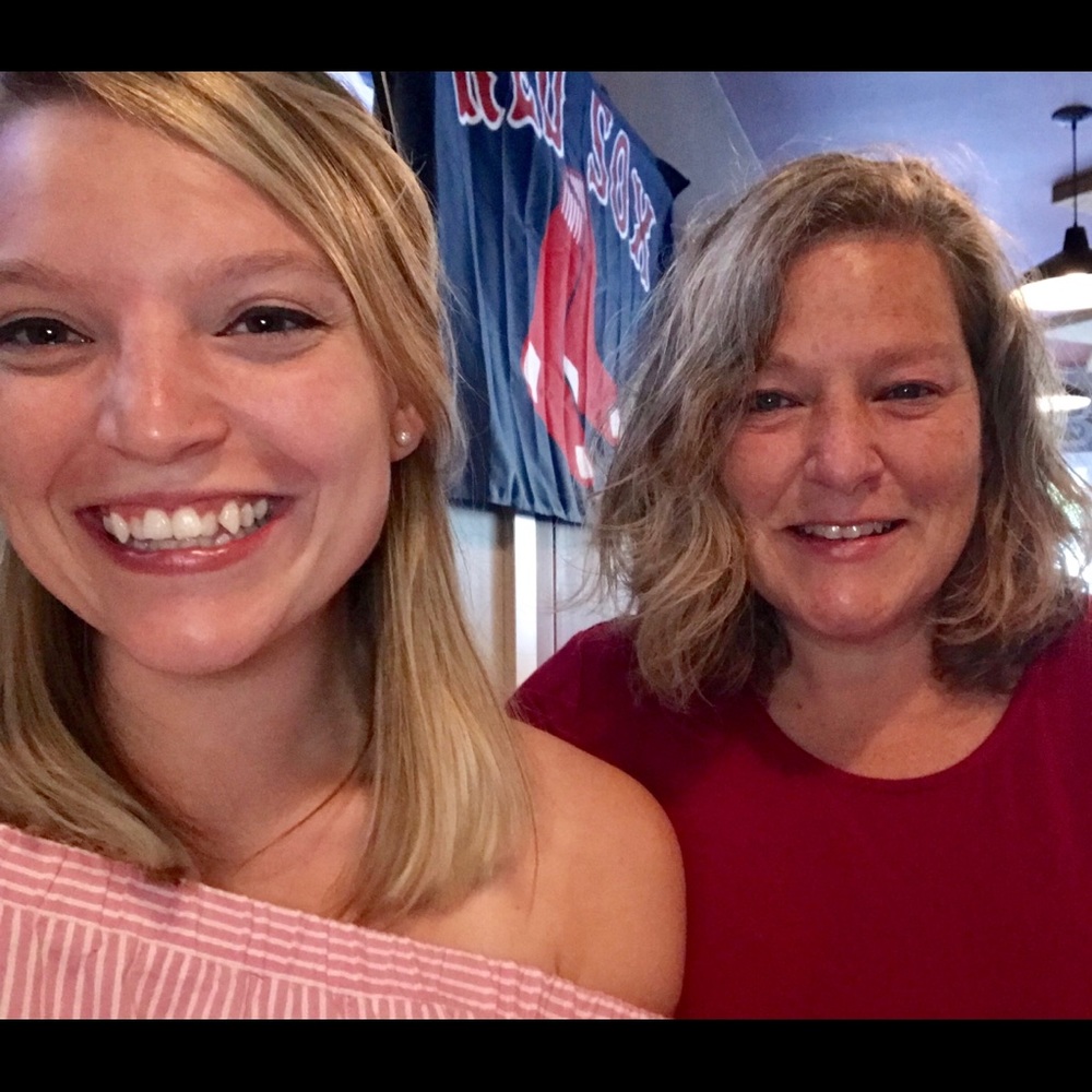 Meet your Poshers, Willa and Nancy